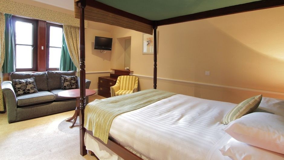 Craigmonie Hotel Room