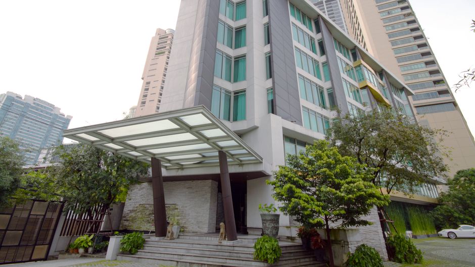 Maduzi Hotel Bangkok Exterior