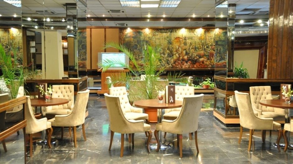 Ambasador Hotel Lobby