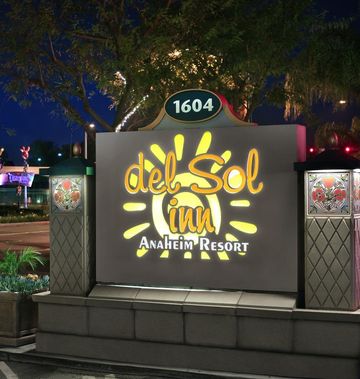 Anaheim Del Sol Inn