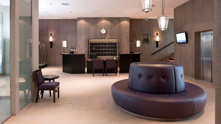 Morosani Schweizerhof Hotel Lobby