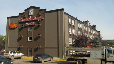 Stonebridge Hotel