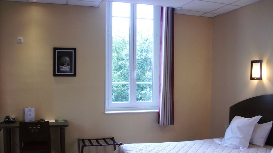 Domaine Lyon Saint Joseph Room