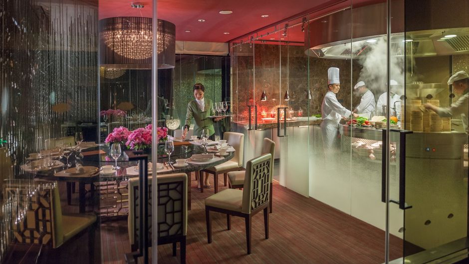 Mandarin Oriental Pudong, Shanghai Restaurant