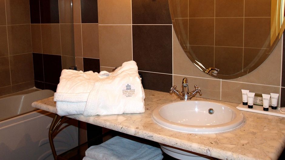 Delphi Art Hotel Room