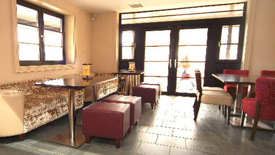 The Crowwood House Hotel Lobby