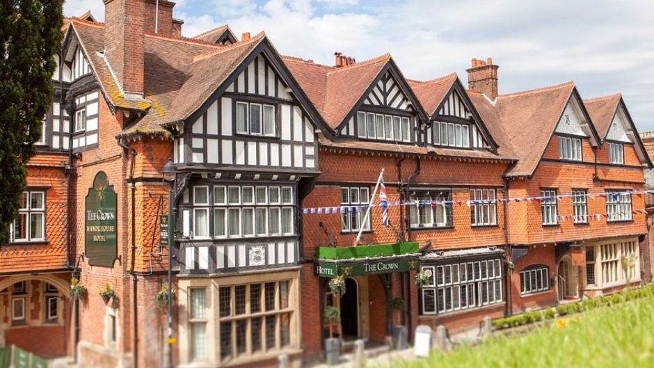 The Crown Manor House Hotel Exterior
