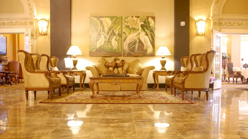 Grant Hall Hotel Lobby