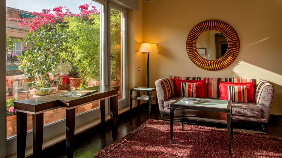 Inn at the Spanish Steps Lobby