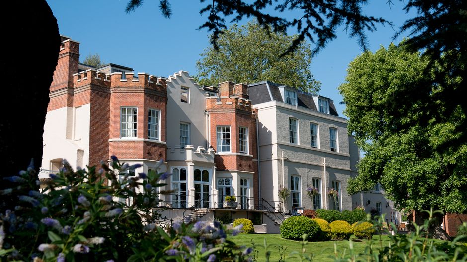 Taplow House Hotel Exterior