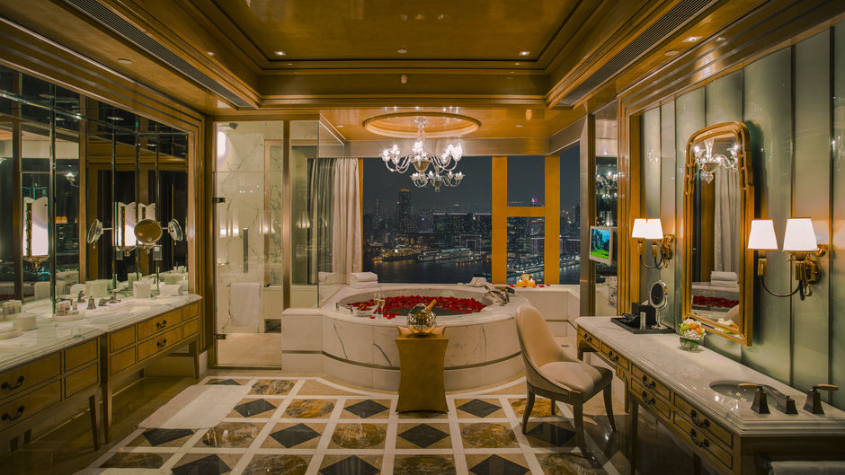 Four Seasons Hong Kong Room