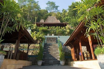 Villa Borobudur