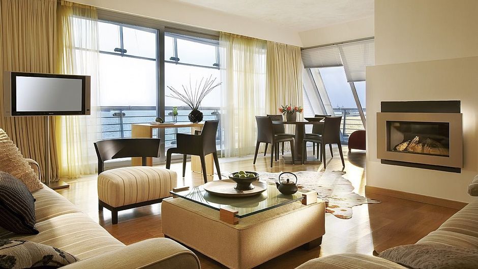 Daios Luxury Living Room
