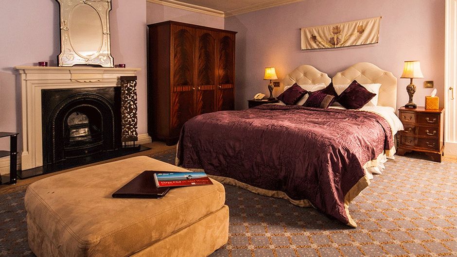 Peterstone Court Hotel Room