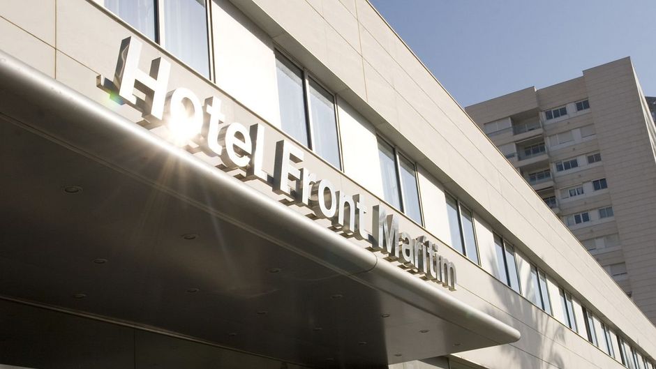 Hotel Front Maritim Exterior