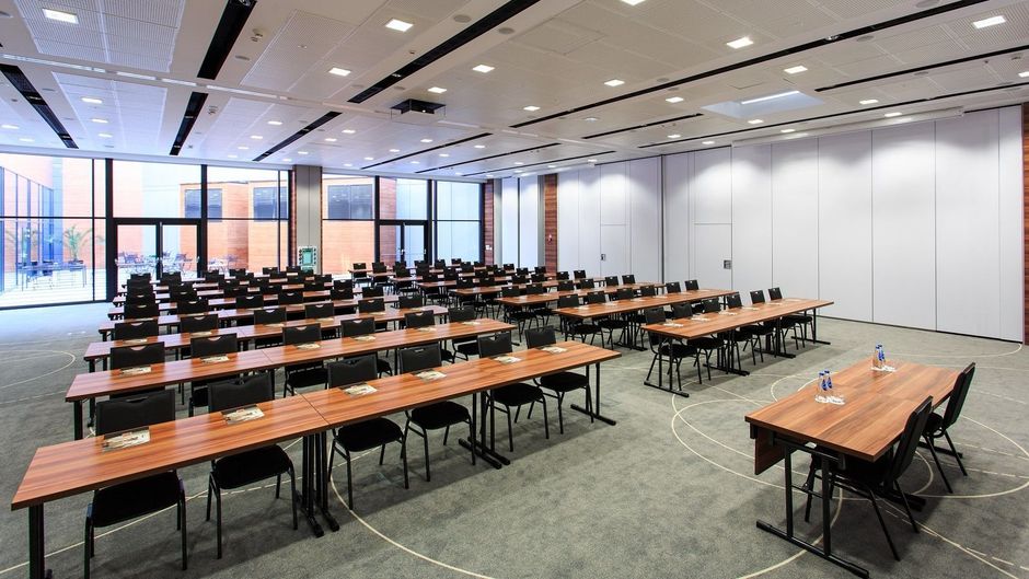 Warsaw Plaza Hotel Meeting