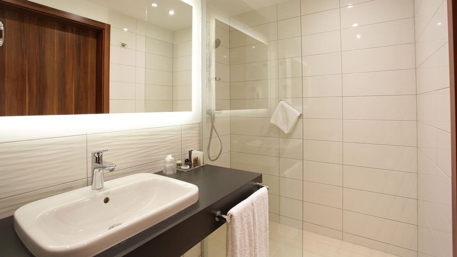 Warsaw Plaza Hotel Room