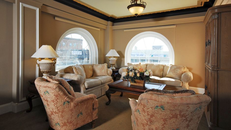 Grant Hall Hotel Suite