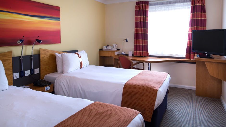 Holiday Inn Express Stoke on Trent Room