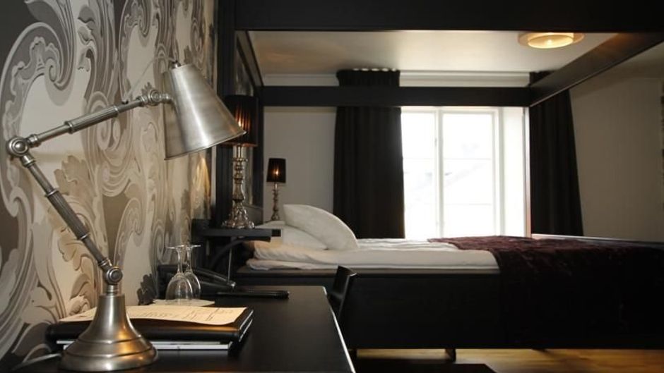 Donners Hotell Room