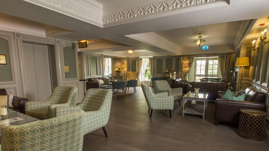 Bunratty Castle Hotel & Leisure Club, BW Lobby