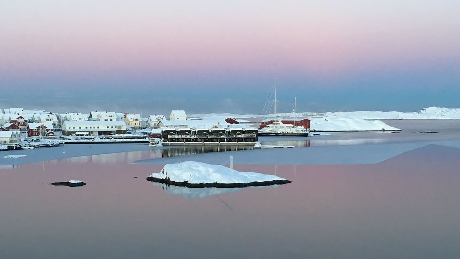 Salt & Sill Floating Hotel Exterior