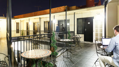 Airport Hotel Sydney