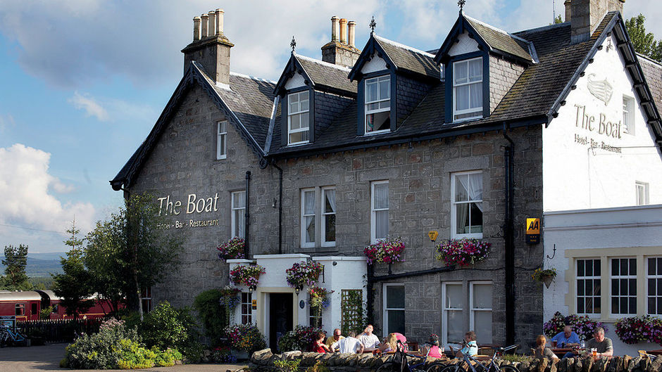 Boat Hotel Exterior