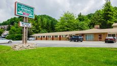 Highland Hills Cabins-A Master Hosts