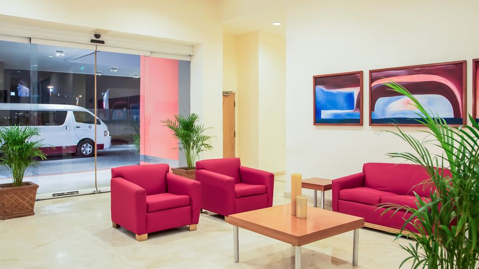 Fiesta Inn Tijuana Otay Aeropuerto Lobby