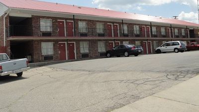 Red Carpet Inn Terre Haute