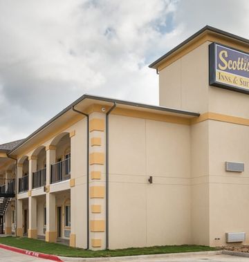 Scottish Inns & Suites