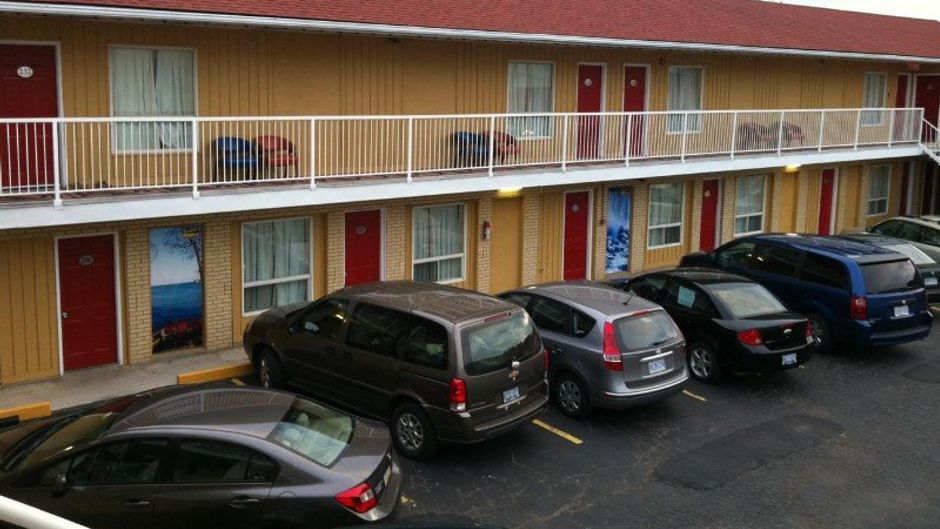 Scottish Inns near The Falls Exterior