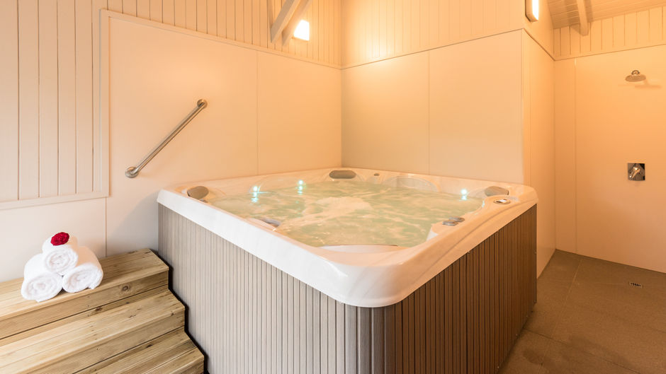 Copthorne Hotel & Resort Lakefront Spa