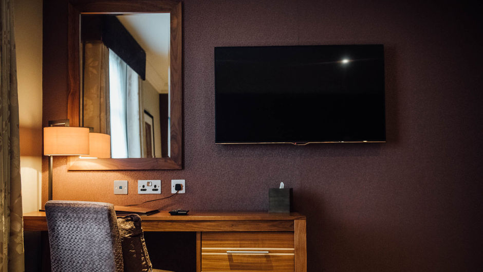 Busby Hotel Room