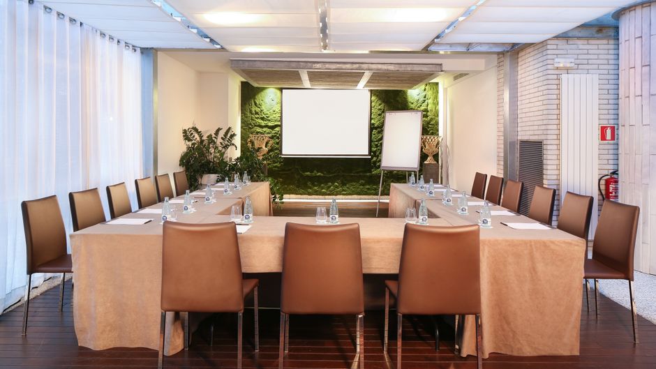 Claris Hotel & Spa Meeting