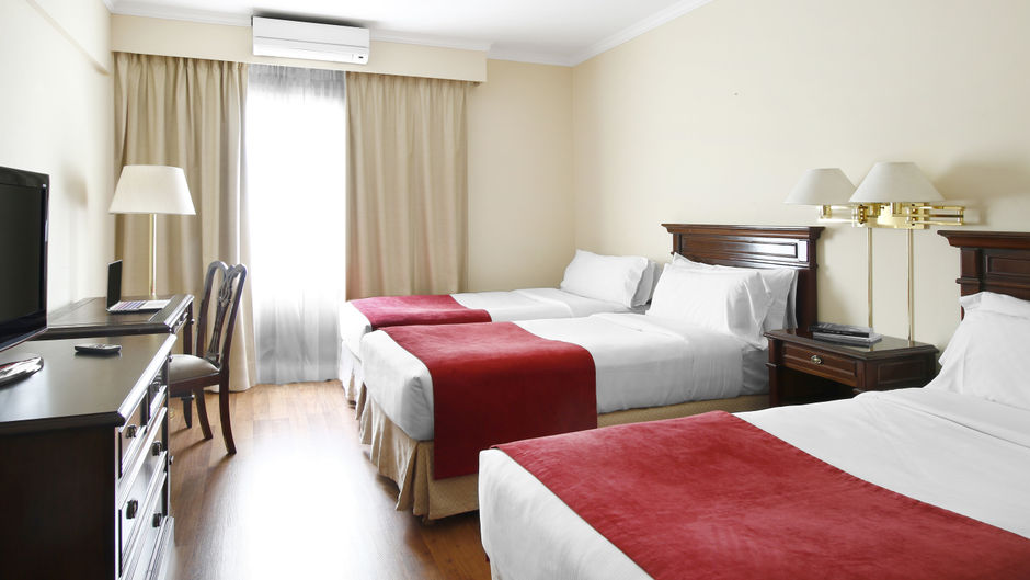 Cyan Americas Towers Hotel Room