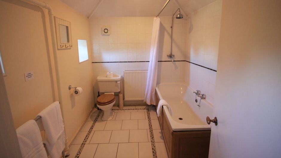 The Worsley Arms Hotel Room