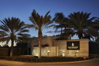 Four Seasons Resort & Residences