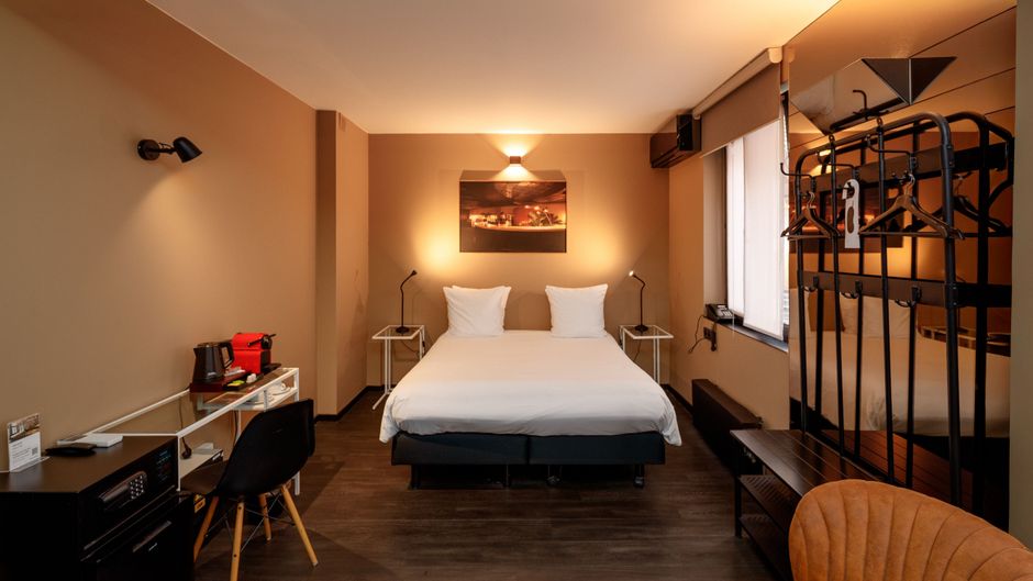 Hotel O-Kathedral Antwerp Room