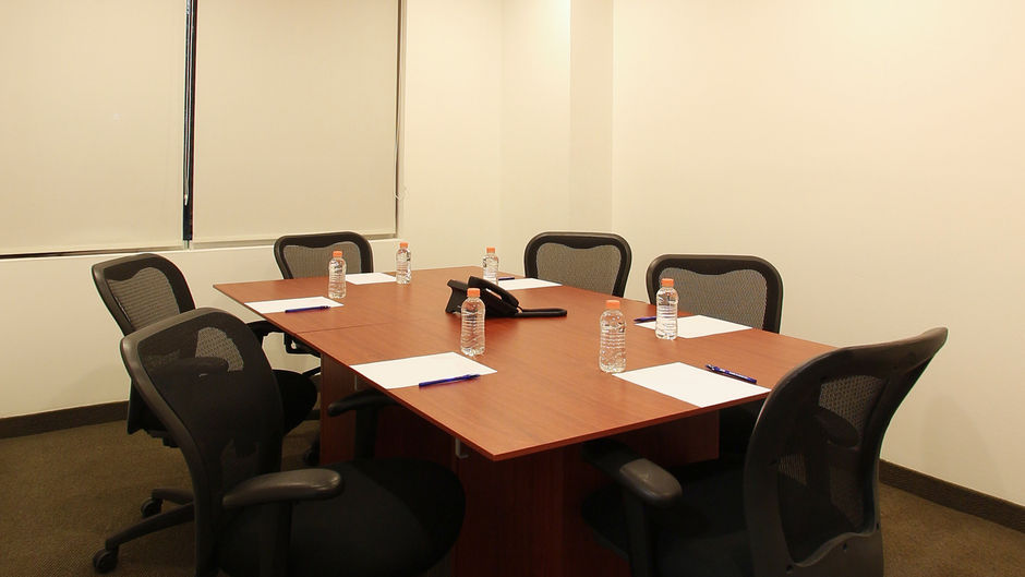 One Queretaro Aeropuerto Meeting