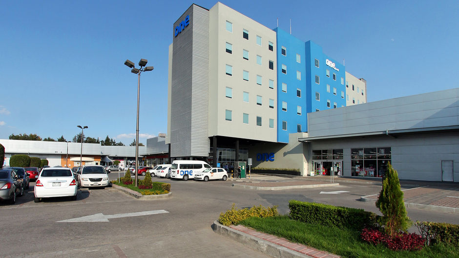 One Cuautitlan Exterior