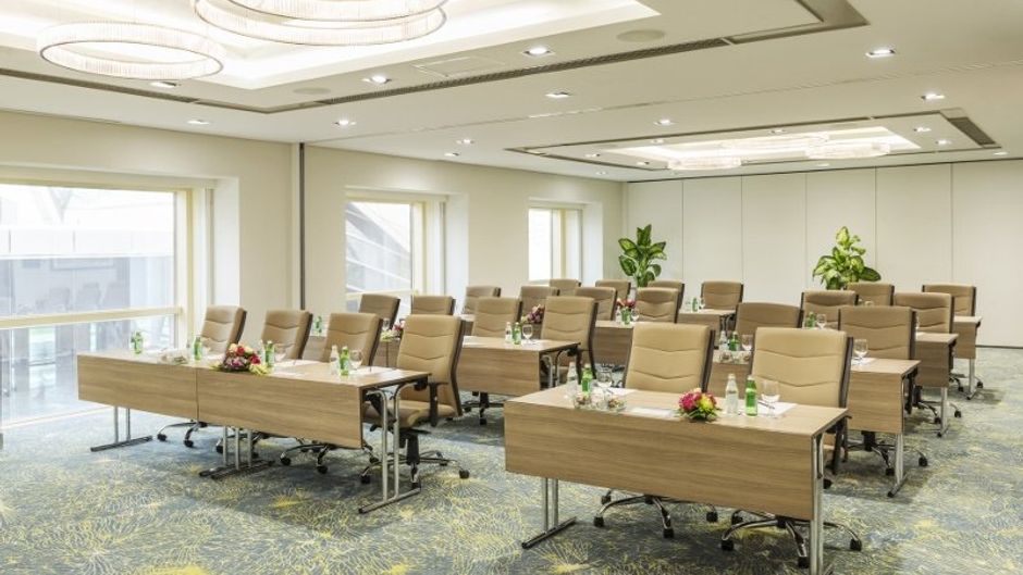 The Tower Plaza Hotel Meeting