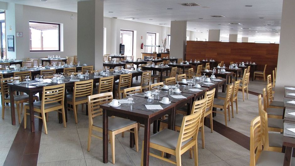 Ohtels Campo de Gibraltar Restaurant