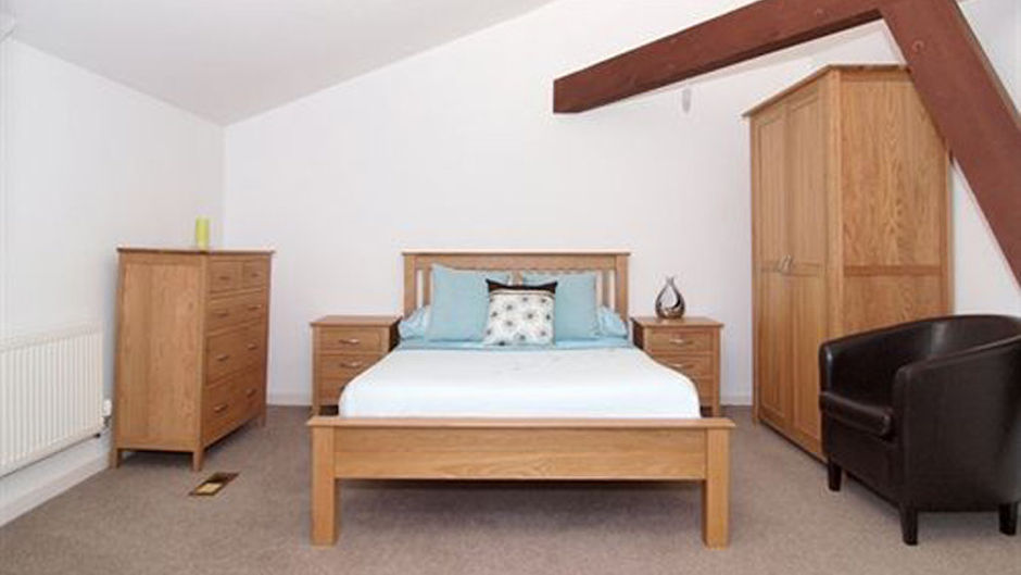 The Smithaleigh Hotel Room