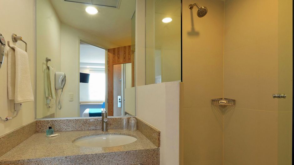One Mexicali Room