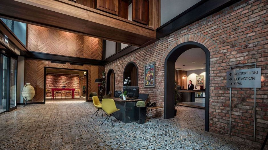 Park Hotel & Spa Lobby