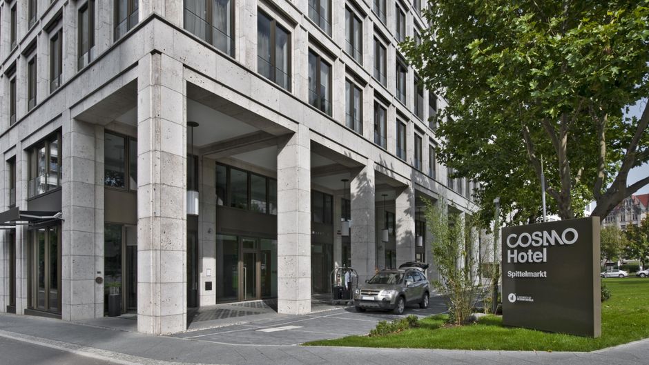 COSMO Hotel Berlin Mitte Exterior