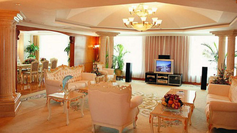 Harbour View Hotel And Resort Suite