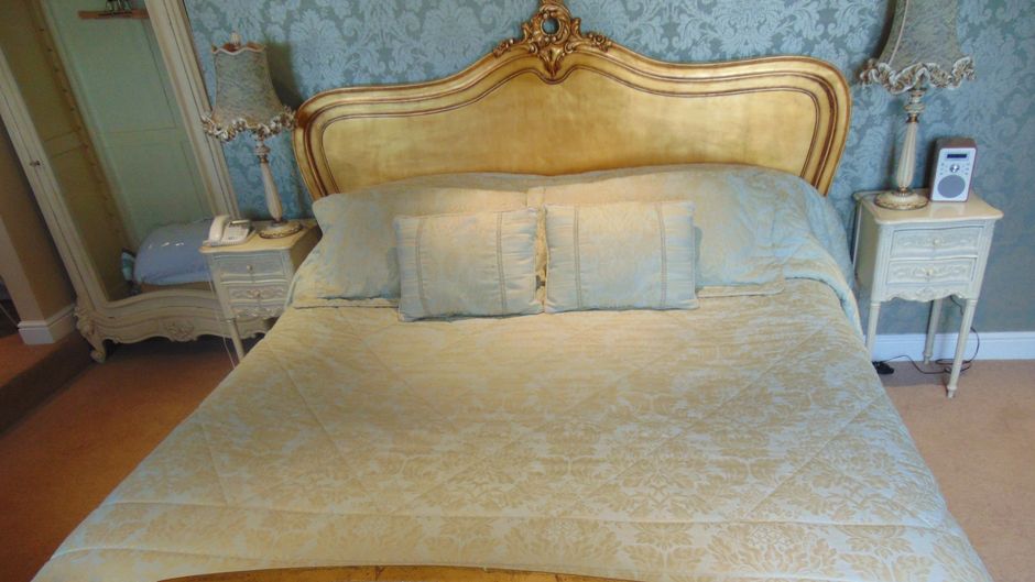 Nuthurst Grange Country House Hotel Suite